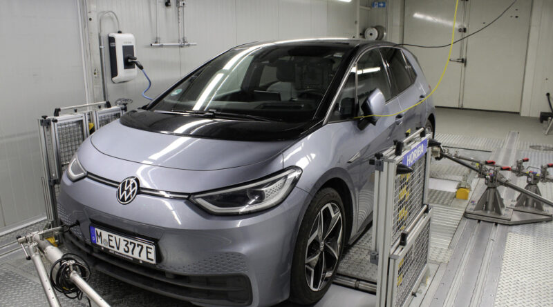 ADAC testing shows VW ID.3 battery loses little range over 160,000km.