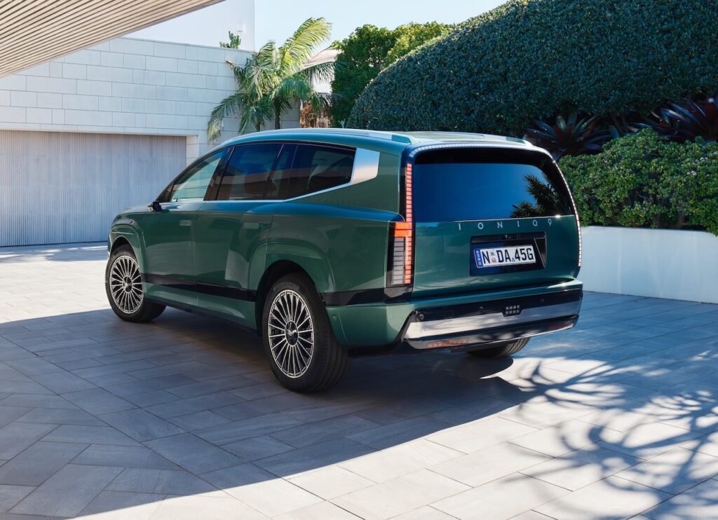 2025 Hyundai Ioniq 9 Calligraphy.