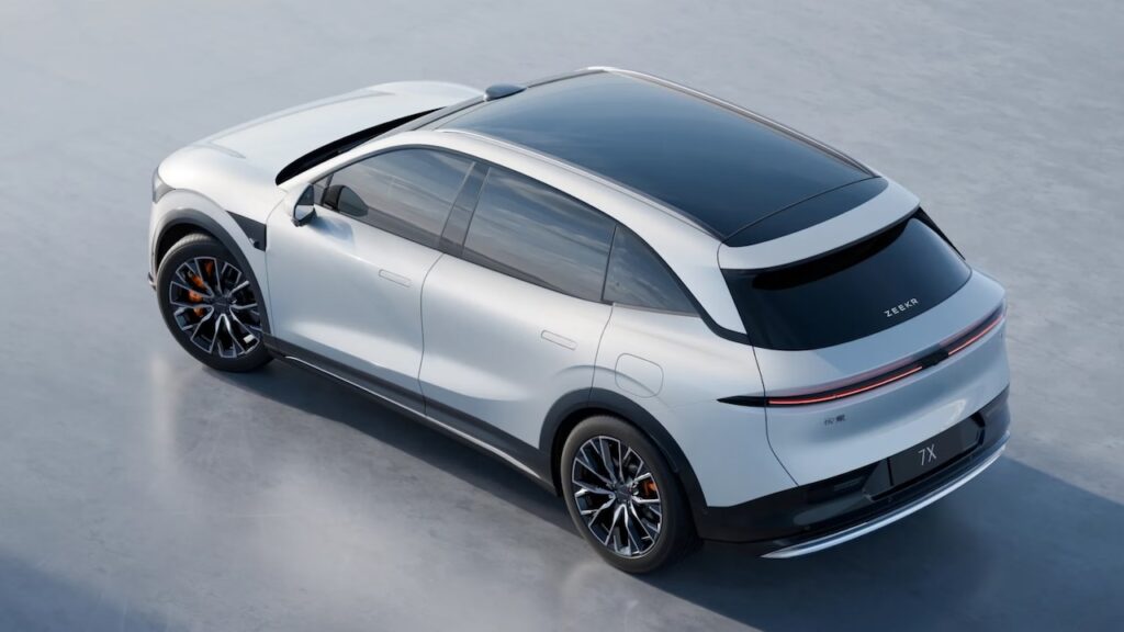 2025 Zeekr 7X.