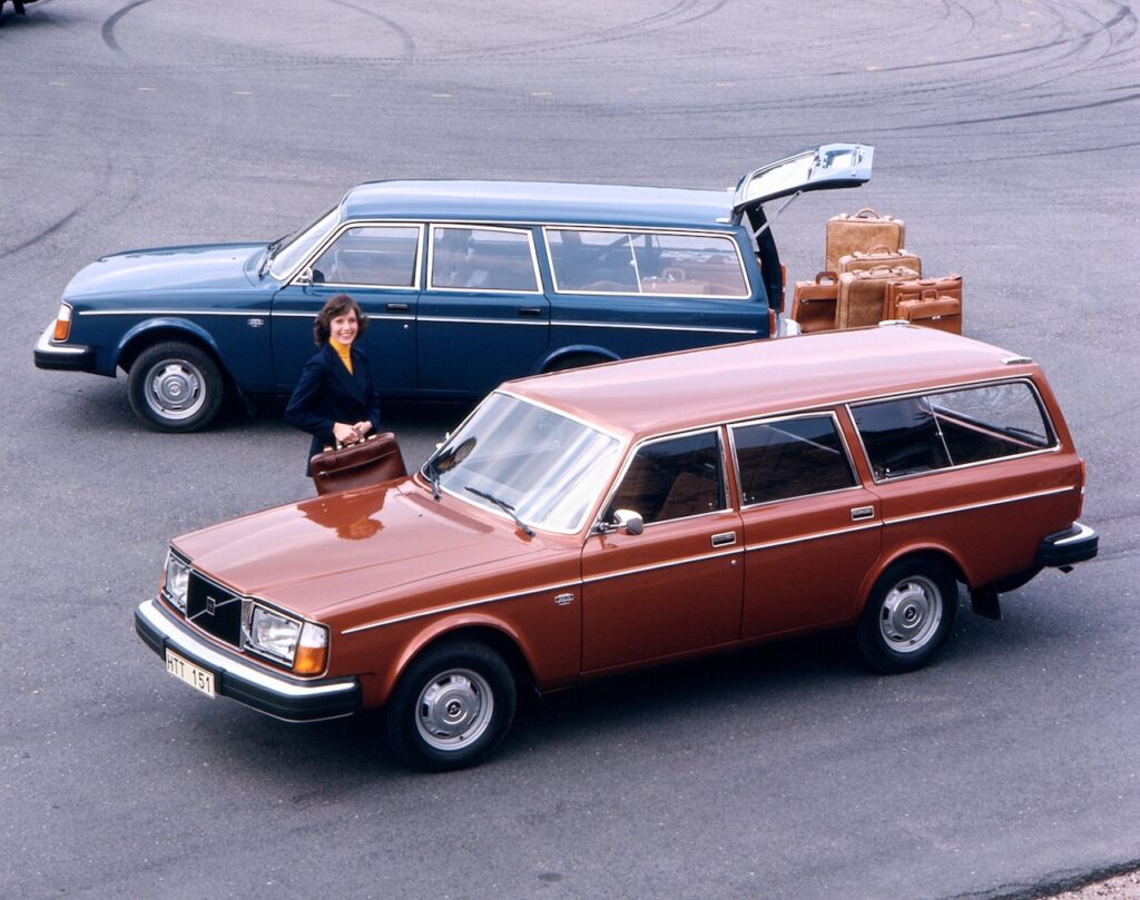 Volvo 200 Series wagons. Not Stephen's Mum ion the photo.