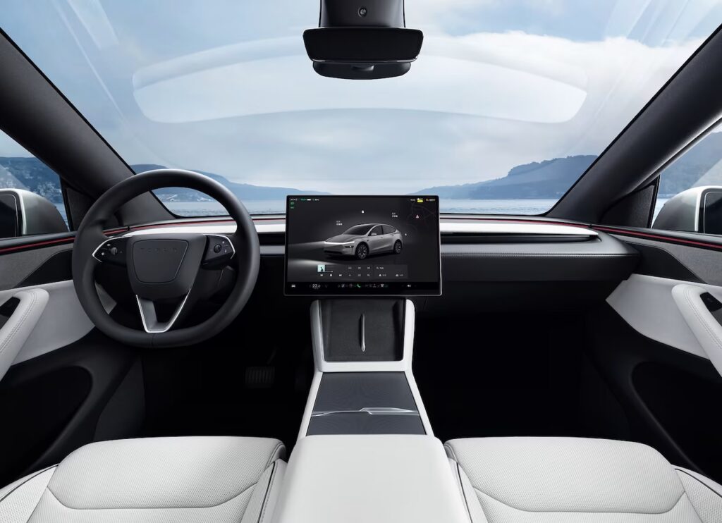 2025 Tesla Model Y L.