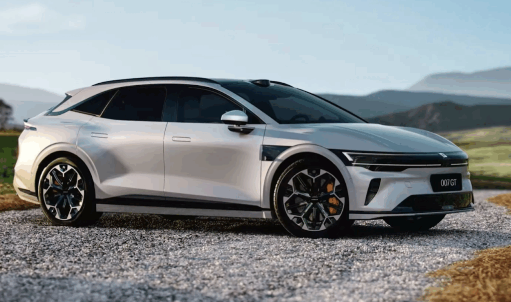 2025 Zeekr 007 GT.