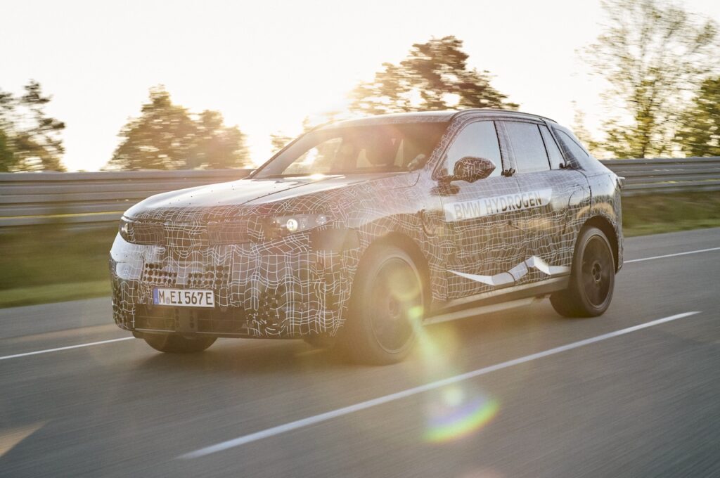 2028 BMW iX5 Hydrogen prototype on-test.