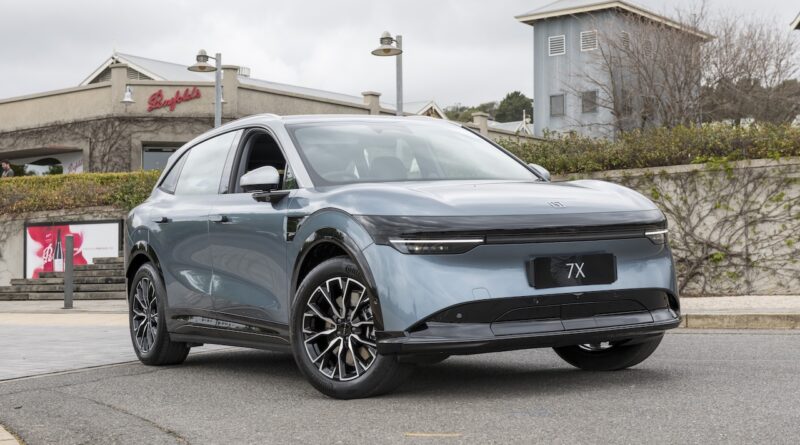 2025 Zeekr 7X.