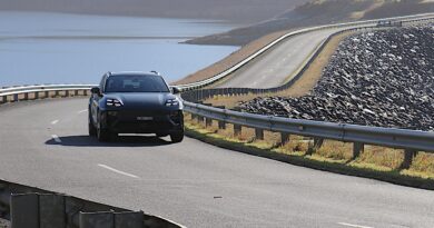 2025 Porsche Macan Turbo.