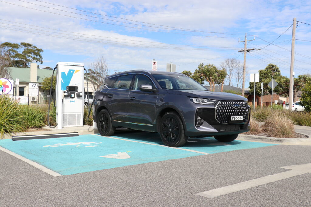 2025 Chery Tiggo 7 CSH.