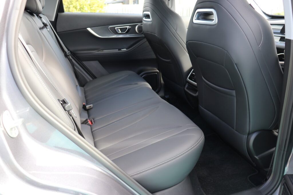 2025 Chery Tiggo 7 CSH.