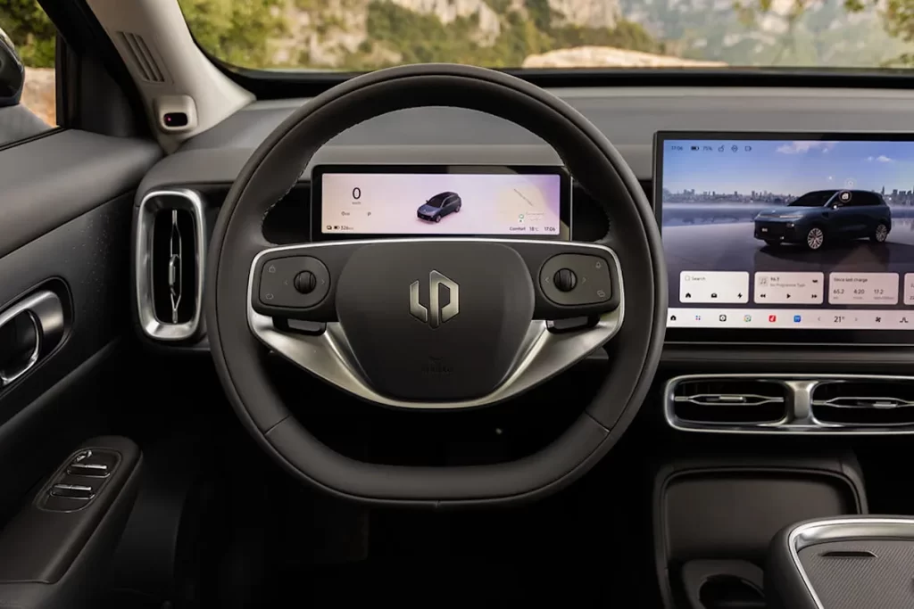 Leapmotor B10 interior