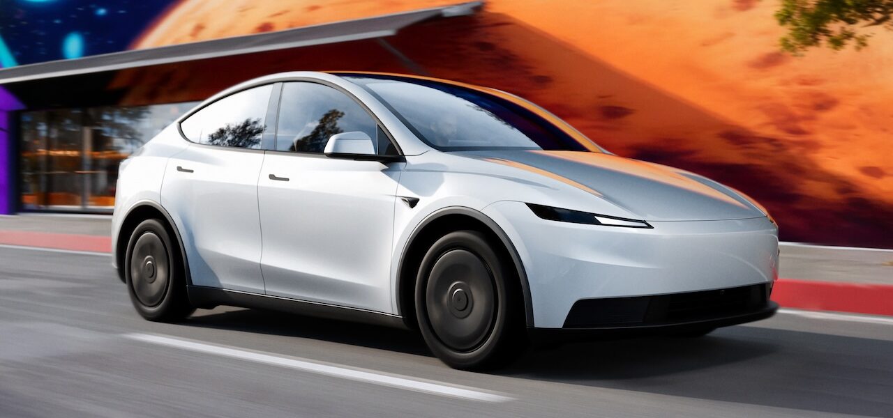 2025 Tesla Model Y Standard.