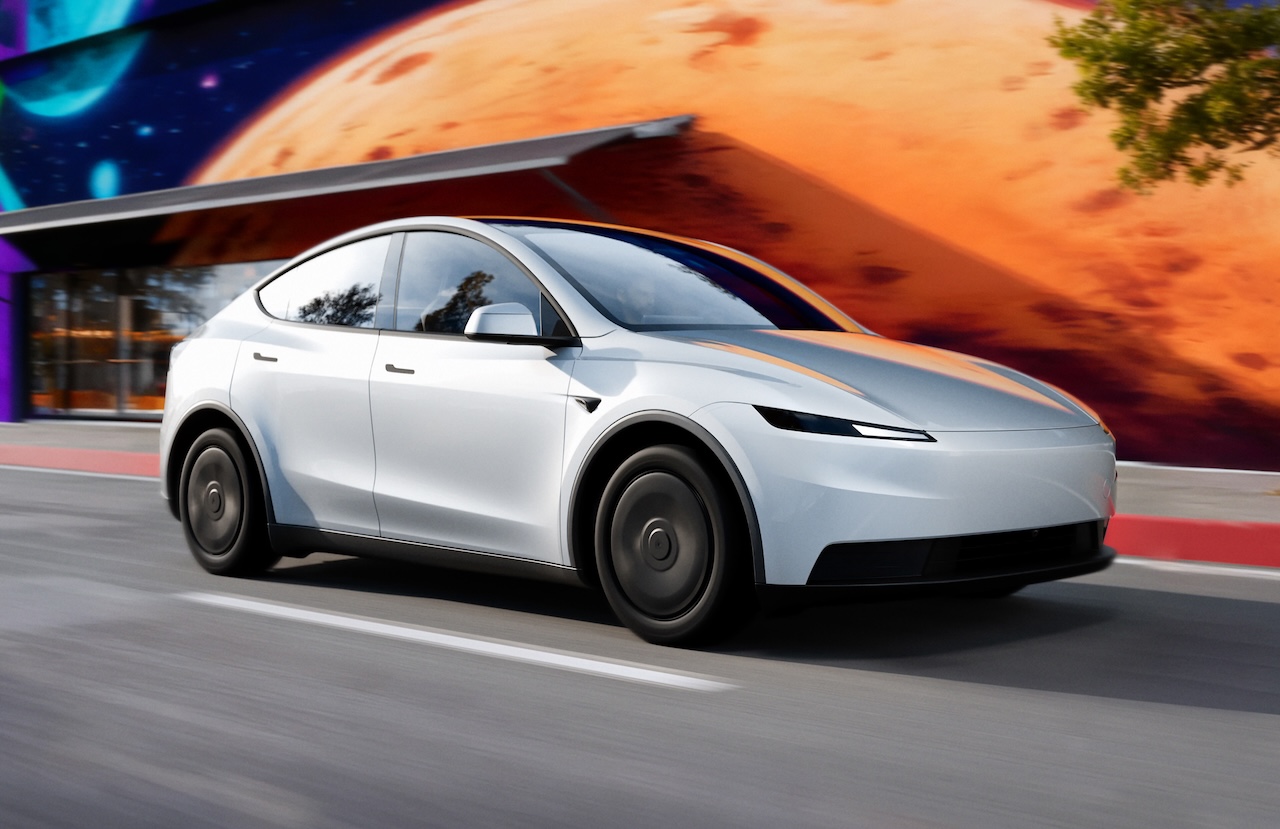 More affordable 2026 Tesla Model Y Standard and cheaper Model 3 revealed. Not coming to Australia any time soon.