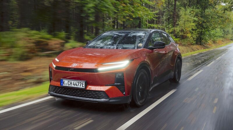 2027 Toyota C-HR BEV.