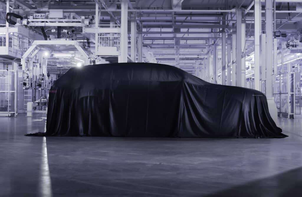 2026 Bentley Urban SUV tease.