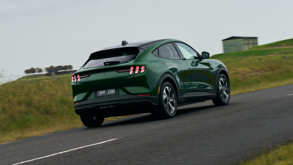 Ford Mustang Mach-E Select