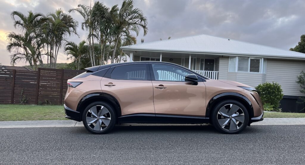 2025 Nissan Ariya AWD