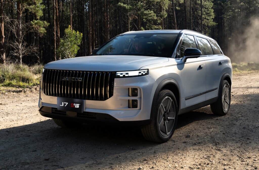 2026 Jaecoo J7 SHS Track.