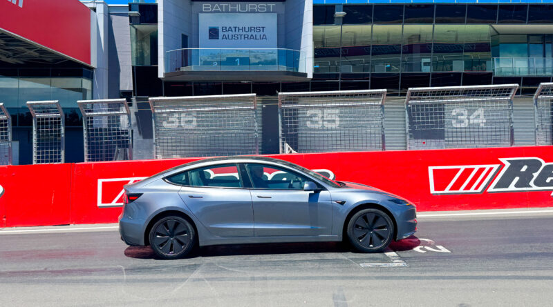 Tesla Model 3 Long Range Rear-Wheel Drive.