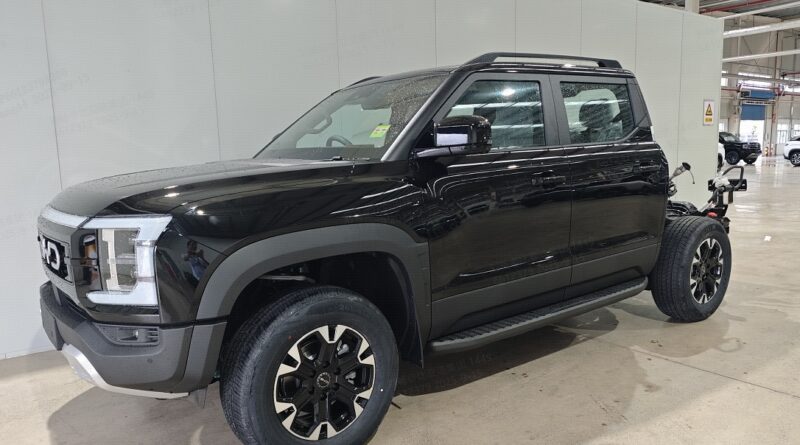 2026 BYD Shark 6 cab chassis.