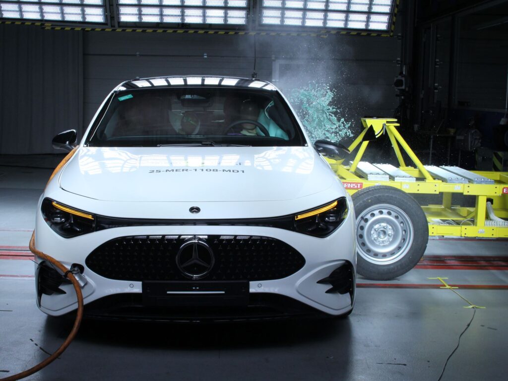 2026 Mercedes-Benz CLA EuroNCAP crash test.