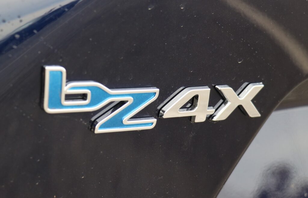 2026 Toyota bZ4X 2WD.