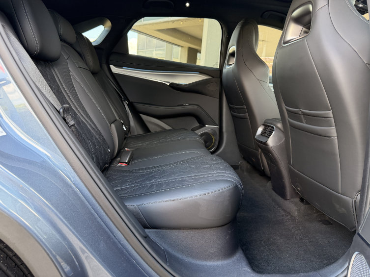 BYD Sealion 7 rear seats