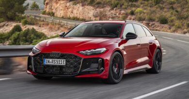 2026 Audi RS 5 Avant.