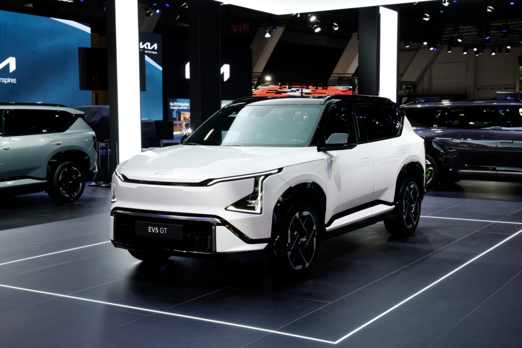 2026 KIa EV5 GT.