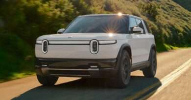 2026 Rivian R2 Performance.