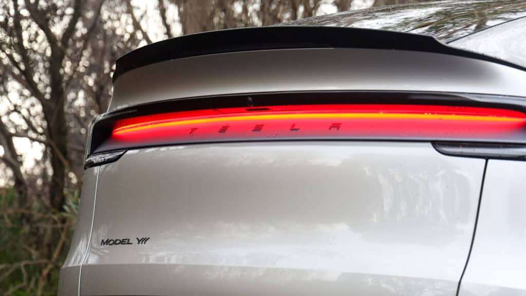 Tesla Model Y L.