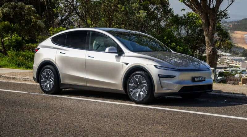 Tesla Model Y L.