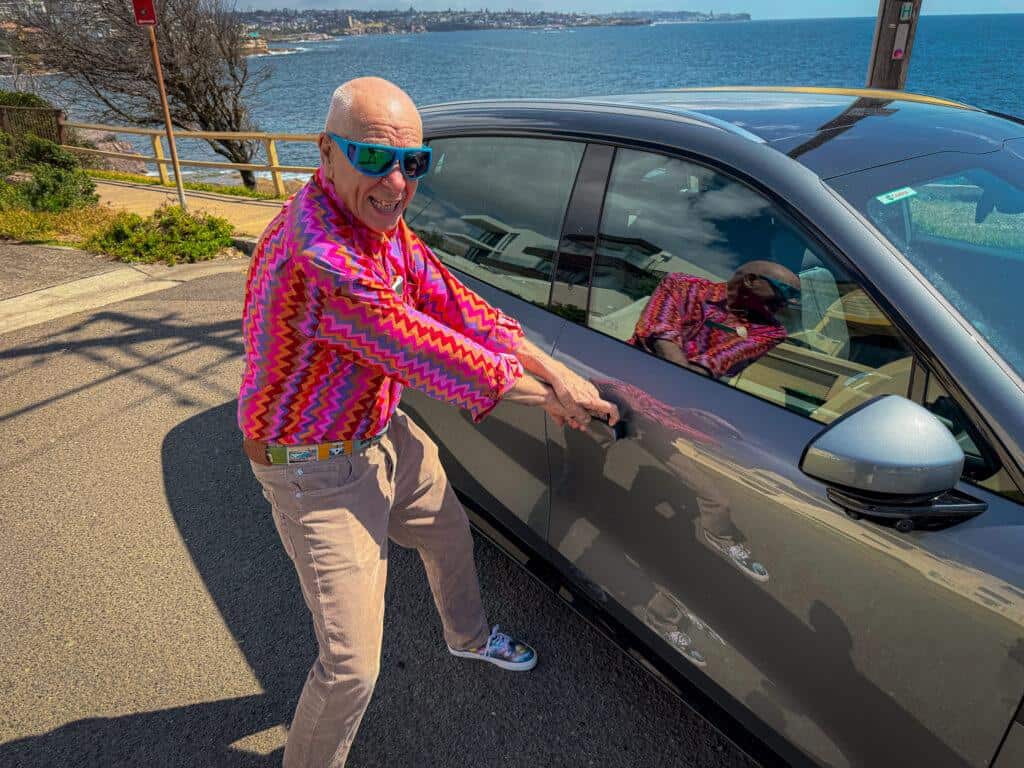 Dr Karl with a Zeekr 7X Performance.