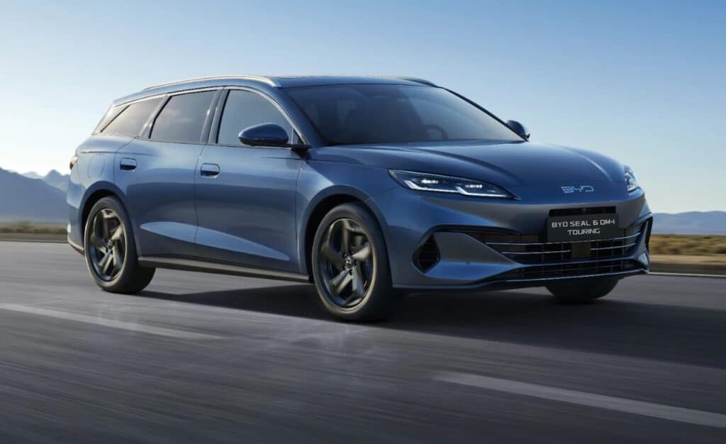2026 BYD Seal 6 Touring.