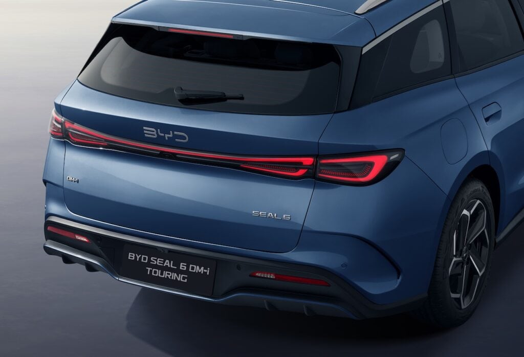 BYD Seal 6.