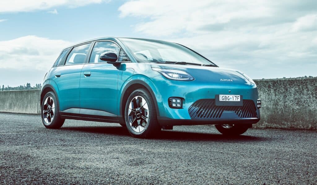 2026 GAC Aion UT Luxury.