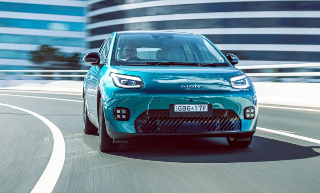 2026 GAC Aion UT Luxury.