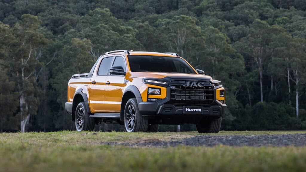 2026 JAC Hunter PHEV ute.