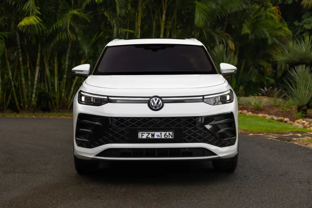 2026 VW Tayron R-Line