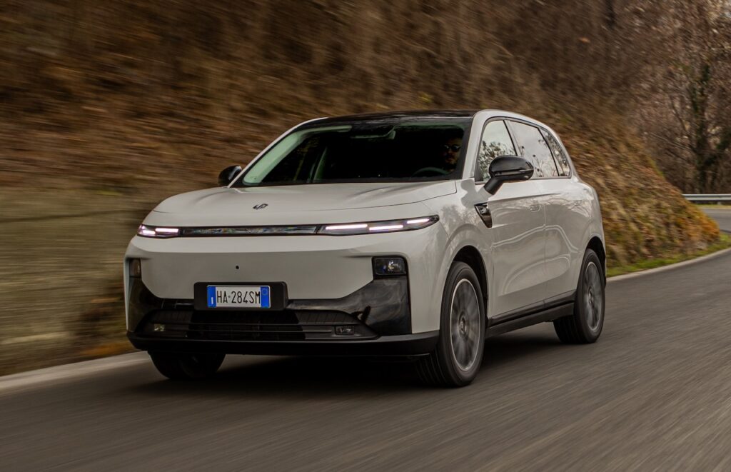 2026 Leapmotor B10 Hybrid EV.