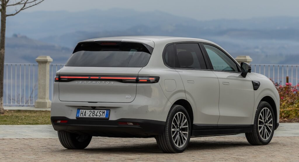 2026 Leapmotor B10 Hybrid EV.