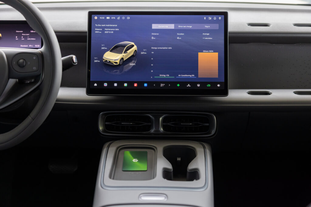 Leapmotor B05 interior