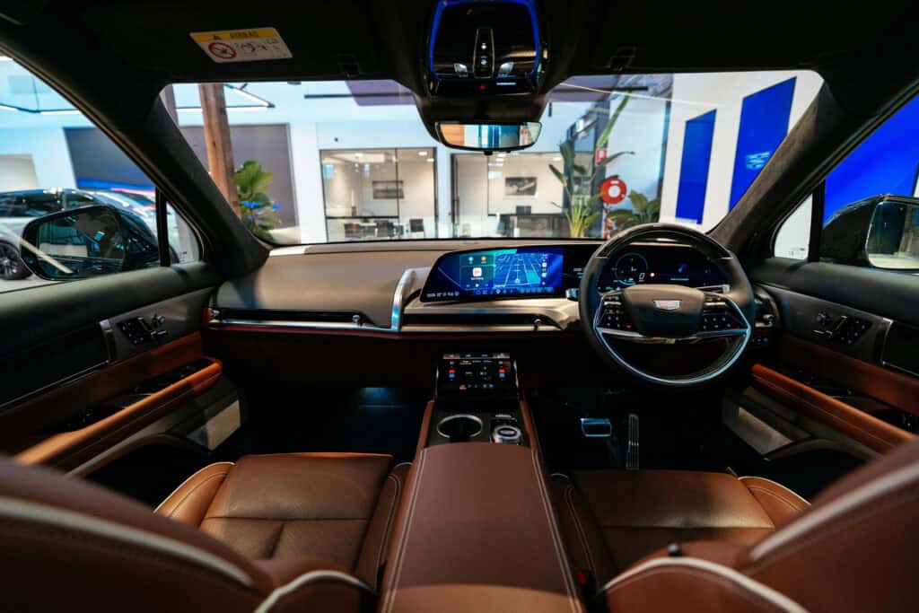 Cadillac Vistiq.