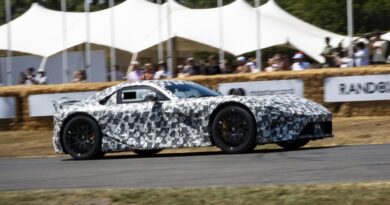 Lexus LFA.
