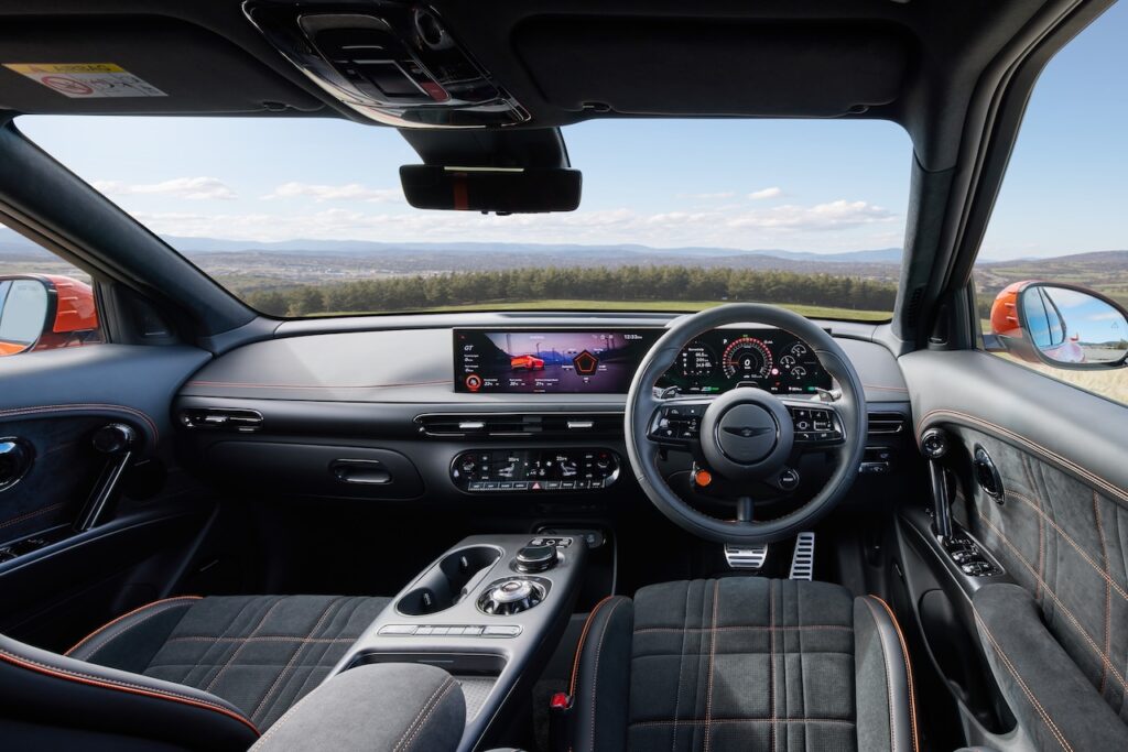 2026 Genesis GV60 Magma.