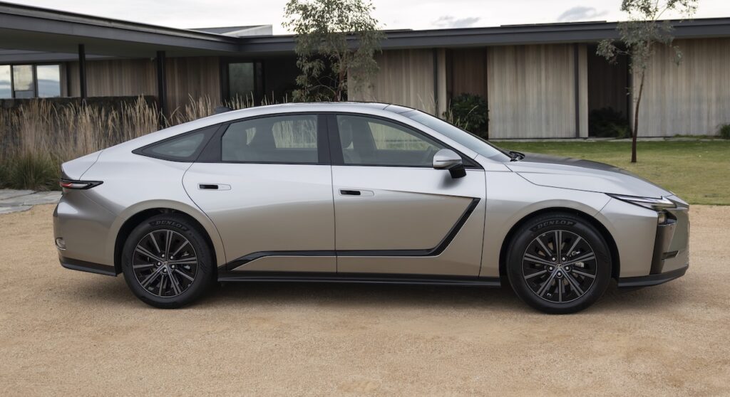 2026 Lexus ES.
