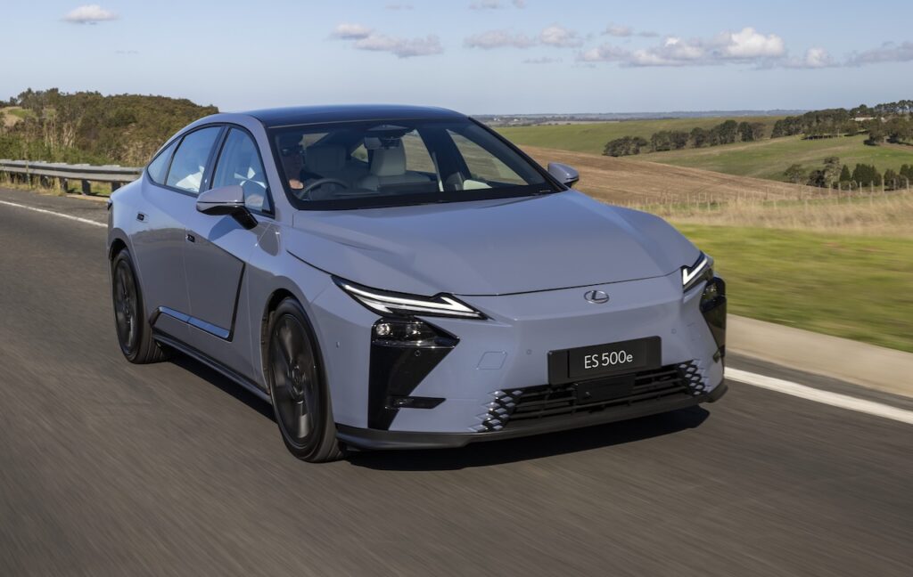 2026 Lexus ES.