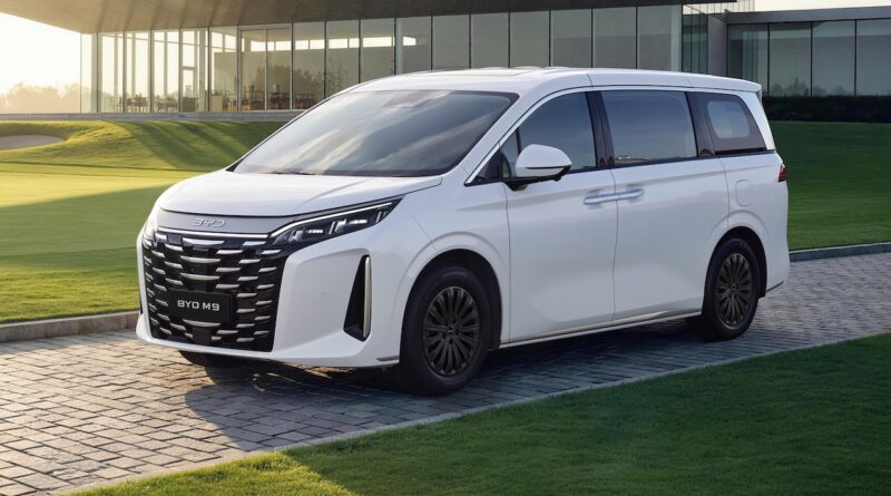 2026 BYD M9.