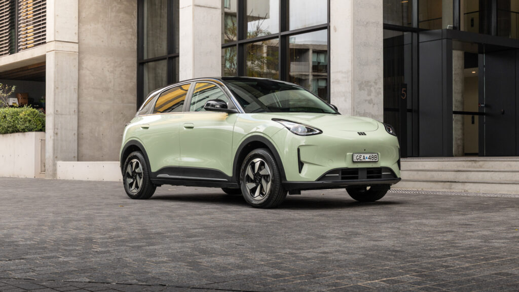 Geely EX2 Inspire.