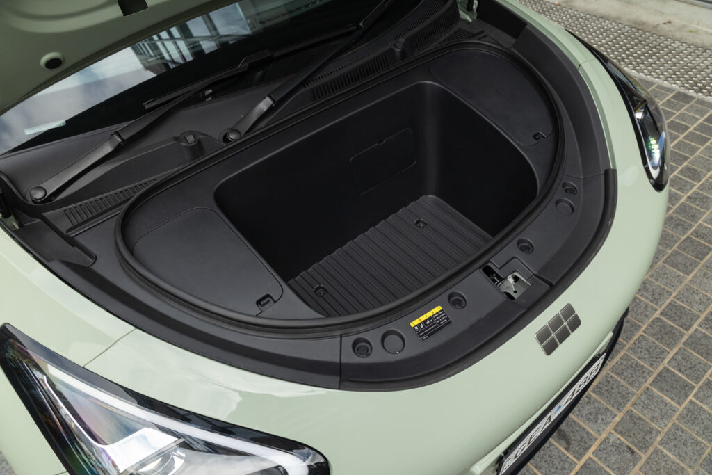 Geely EX2 Inspire.